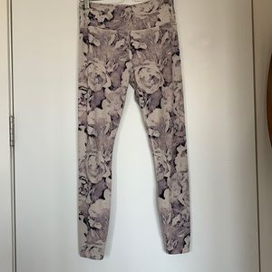 Barley/Equinox Patterned Full Length Leggings